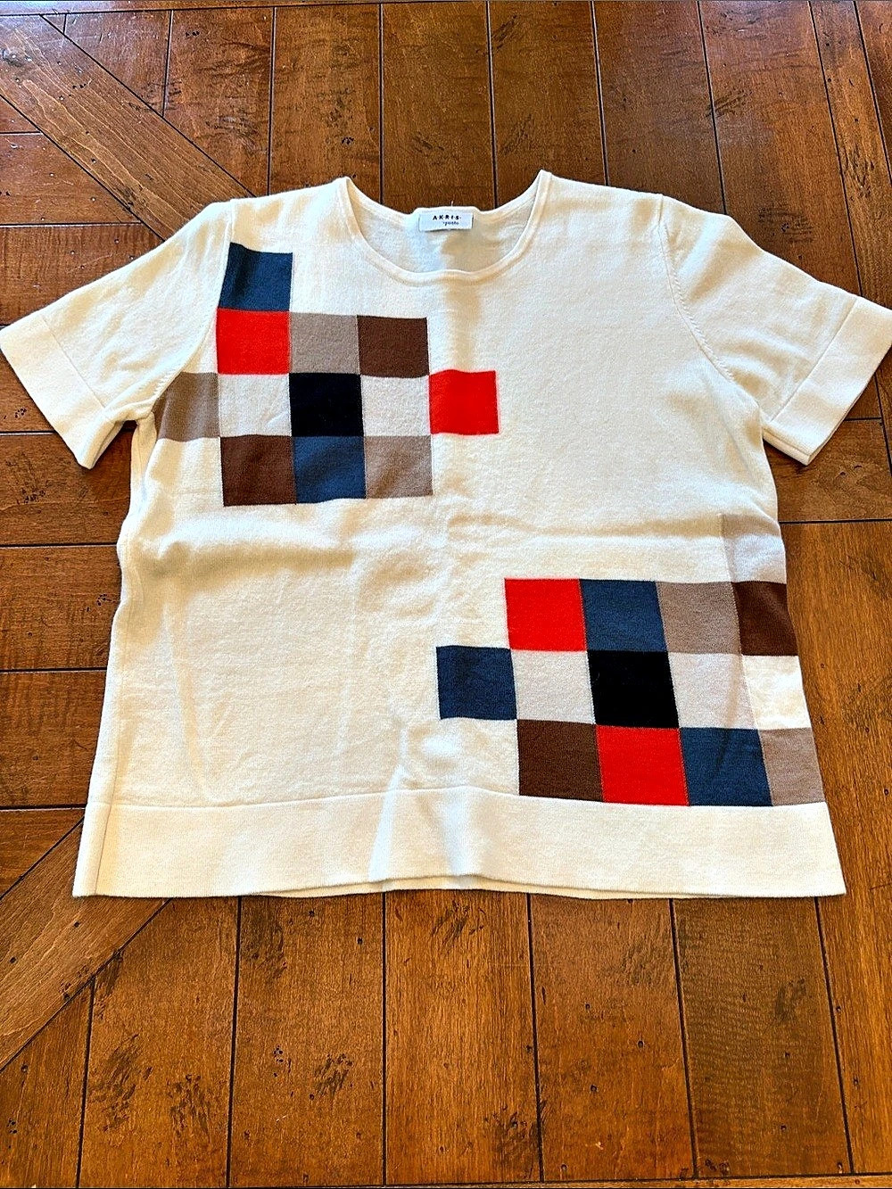 Akris Punto Color Block Short Sleeve Top in White & Blue Size 10
